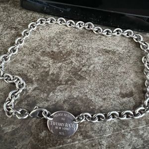 Authentic Tiffany &Co. Oval Tag Choker Necklace
